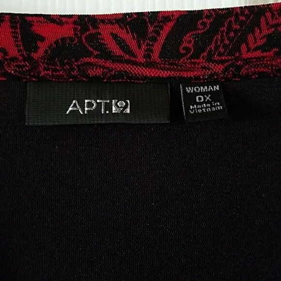 Apt. 9 red black blouse Sz.  14W  0X NWOT - Picture 2 of 4